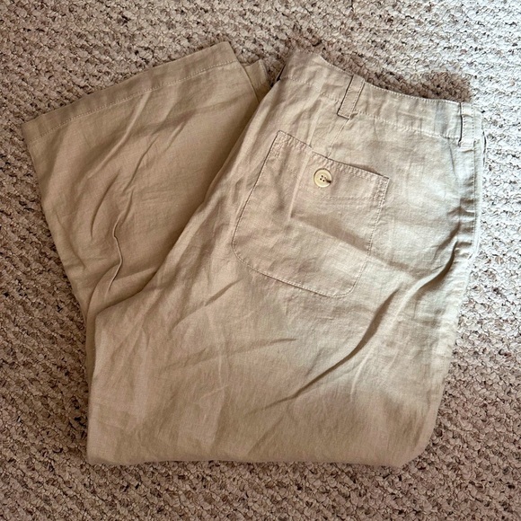 Women’s St John’s Bay linen Capri Pants. Khaki Color Size 16 - Picture 2 of 6